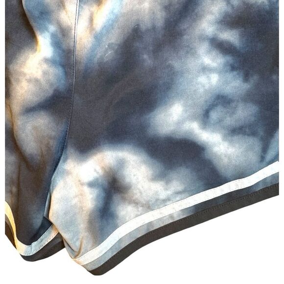 Champion Women's Blue Tie-Dye Shorts Sz M - Picture 8 of 12